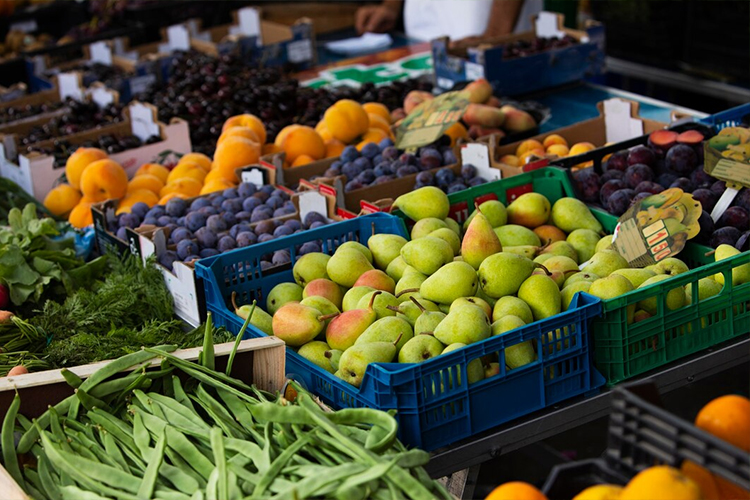 Fast Zone Trading Fresh or Preserved Fruit and Vegetables Bahrain